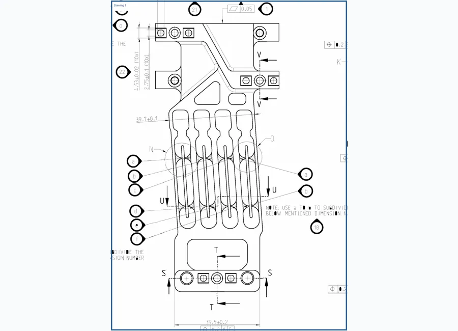 Drawing crop showing deep ribbed pockets